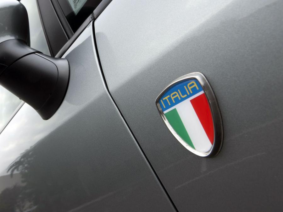  Fiat Punto Serie Especial Italia 2011 года  (фото 3 из 3)
